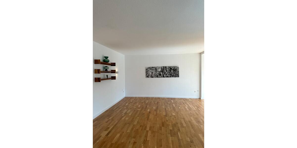 Etagenwohnung Hannover Vahrenwald-List - 3 Zimmer, 104 m&sup2;, 1.560&euro; | Angebot:25962470