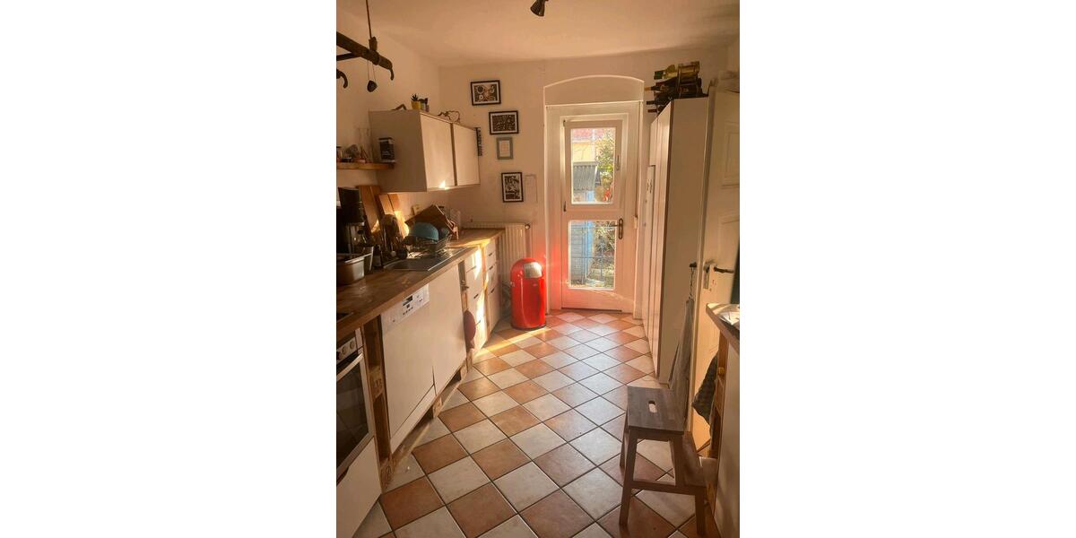 Bauernhaus, Landhaus Pattensen - 6 Zimmer, 140 m&sup2;, 1.000&euro; | Angebot:25302616
