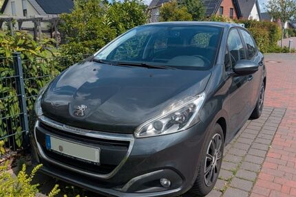 Peugeot 208 119.000 km 4.000 &euro; Hagenburg 31558