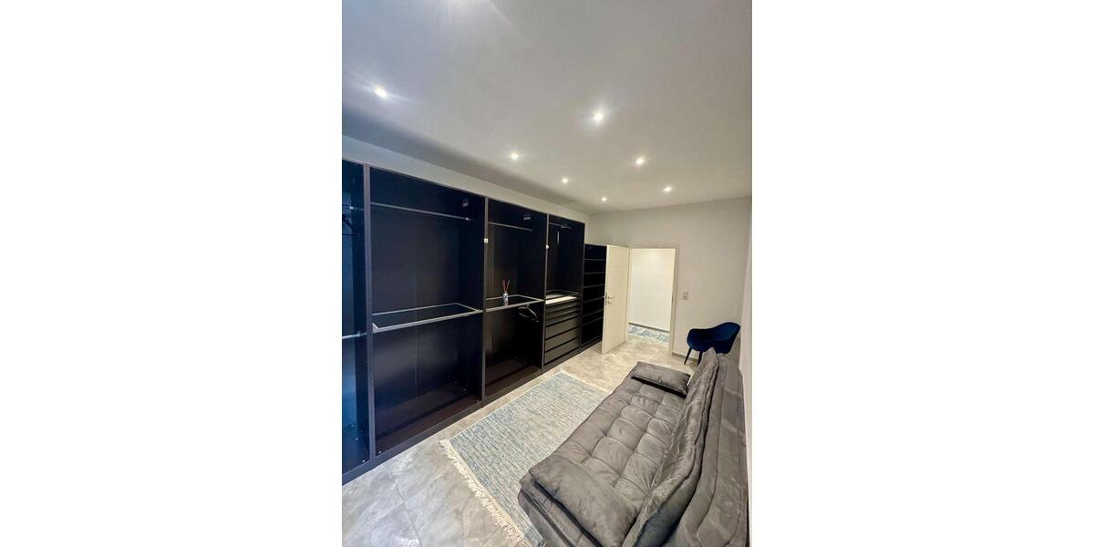Etagenwohnung Hannover Vahrenwald-List - 3 Zimmer, 70 m&sup2;, 1.355&euro; | Angebot:26634308