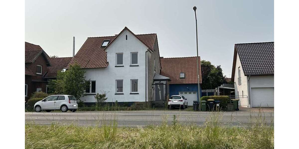 Einfamilienhaus Stadthagen - 6 Zimmer, 245 m&sup2;, 229.000&euro; | Angebot:20931297