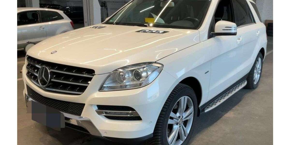 Mercedes-Benz ML 350 53.439 km 31.990 &euro; Laatzen 30880