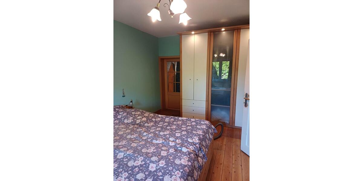 Doppelhaushälfte Lauenau - 5 Zimmer, 180 m&sup2;, 139.000&euro; | Angebot:26030550