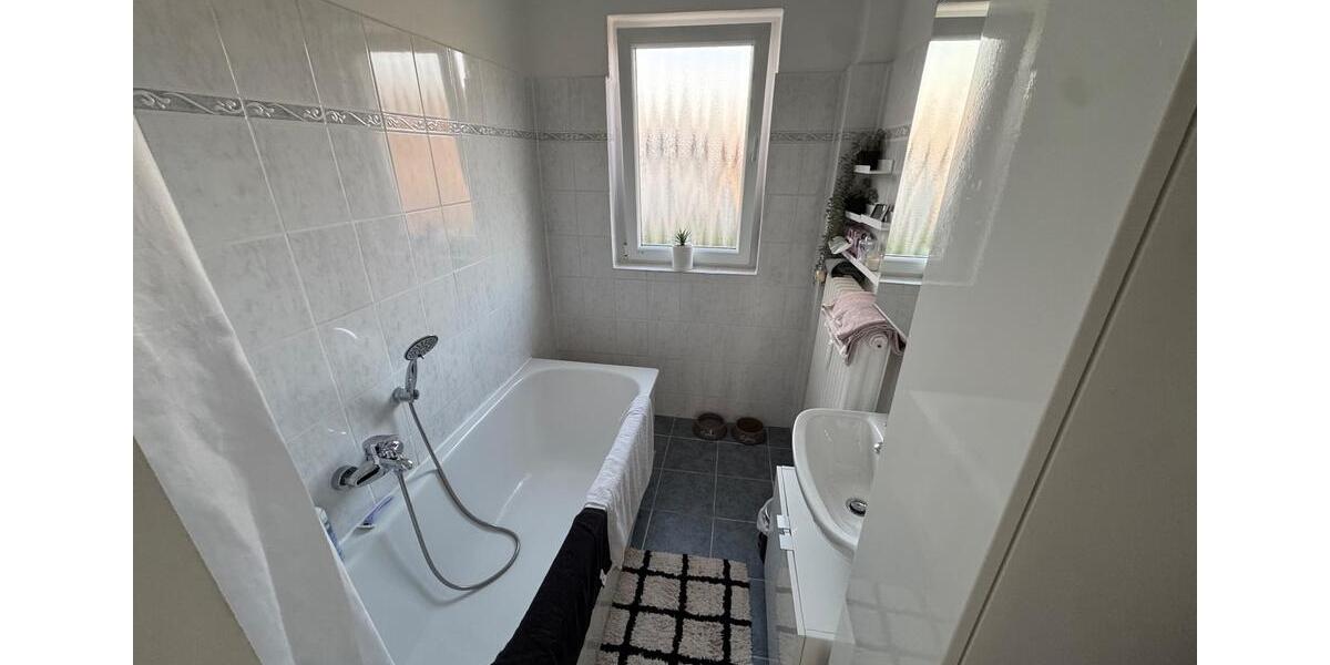 Etagenwohnung Pattensen - 3 Zimmer, 93 m&sup2;, 935&euro; | Angebot:25759118