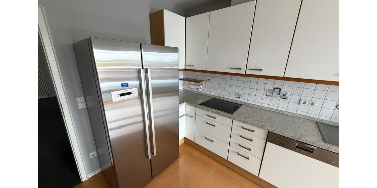 Etagenwohnung Garbsen Berenbostel - 7 Zimmer, 230 m&sup2;, 2.300&euro; | Angebot:25782516