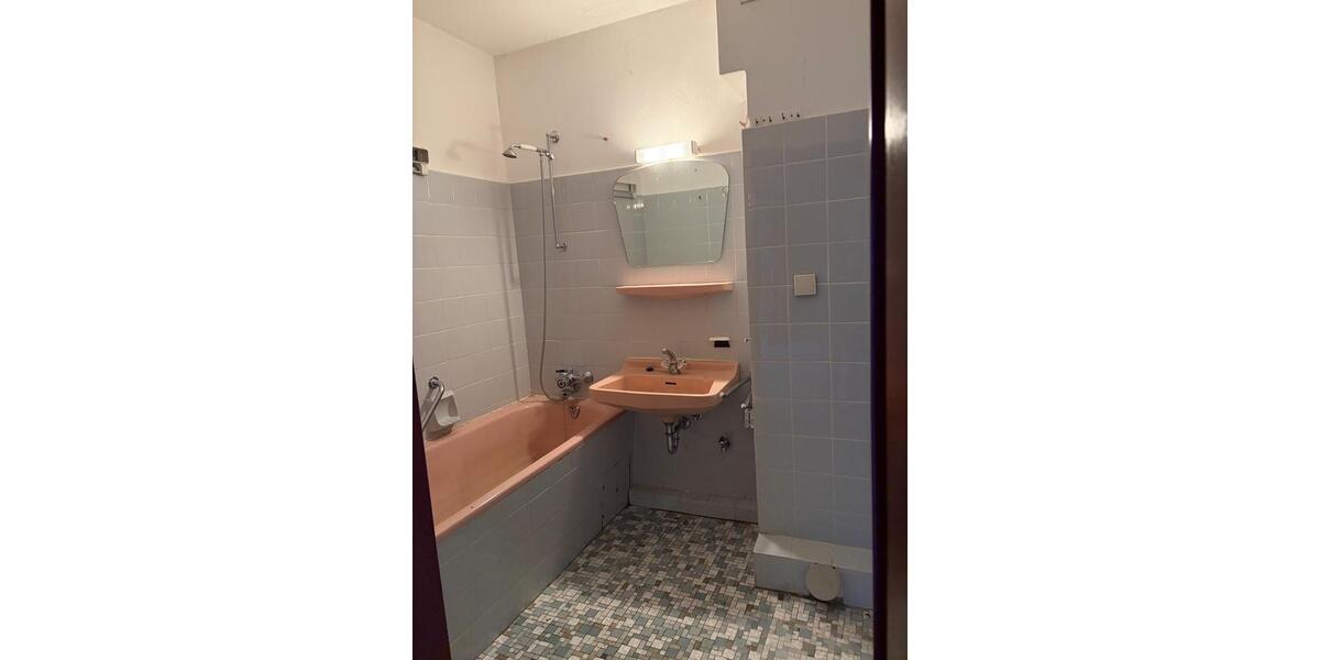Dachgeschoßwohnung Seelze - 3 Zimmer, 73 m&sup2;, 138.000&euro; | Angebot:26355582