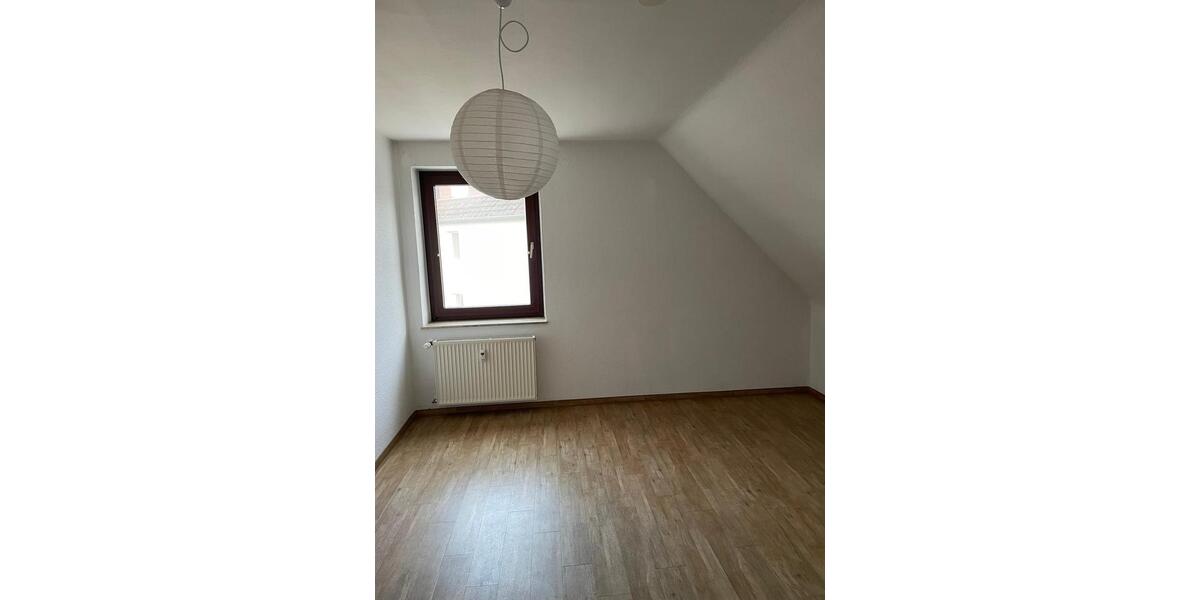 Etagenwohnung Bad Nenndorf - 2 Zimmer, 80 m&sup2;, 640&euro; | Angebot:25966622