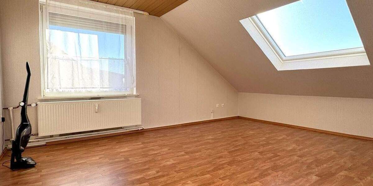 Mehrfamilienhaus, Wohnhaus Wunstorf - 9 Zimmer, 228 m&sup2;, 430.000&euro; | Angebot:25746331