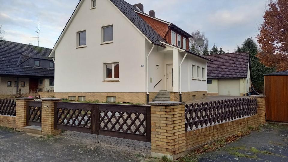 Dachgeschoßwohnung Burgdorf - 3 Zimmer, 65 m&sup2;, 700&euro; | Angebot:24724383