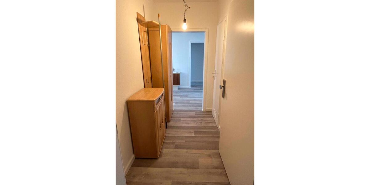 Etagenwohnung Sarstedt - 3 Zimmer, 78 m&sup2;, 195.000&euro; | Angebot:27445812