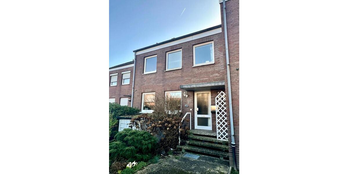 Reihenhaus Wunstorf - 6 Zimmer, 144 m&sup2;, 325.000&euro; | Angebot:26551045