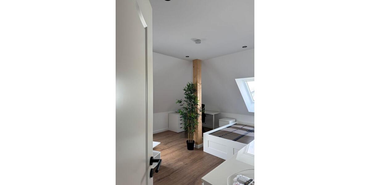 Dachgeschoßwohnung Stadthagen - 1 Zimmer, 35 m&sup2;, 600&euro; | Angebot:25879937