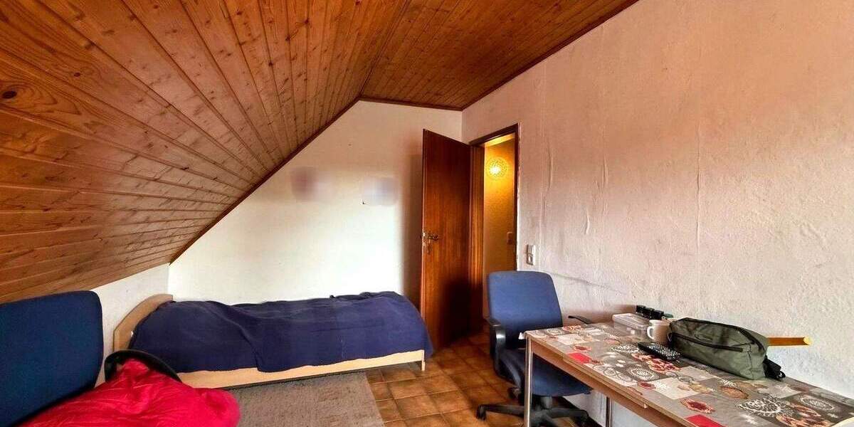 Einfamilienhaus Isernhagen Kirchhorst - 8 Zimmer, 193 m&sup2;, 449.000&euro; | Angebot:25685618