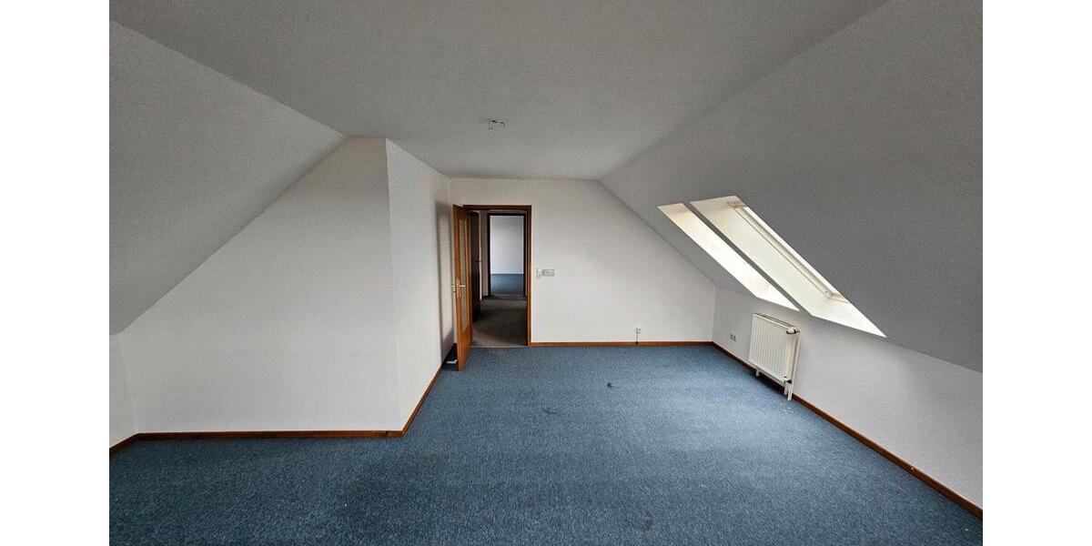 Dachgeschoßwohnung Steimbke - 2 Zimmer, 65 m&sup2;, 400&euro; | Angebot:26003935