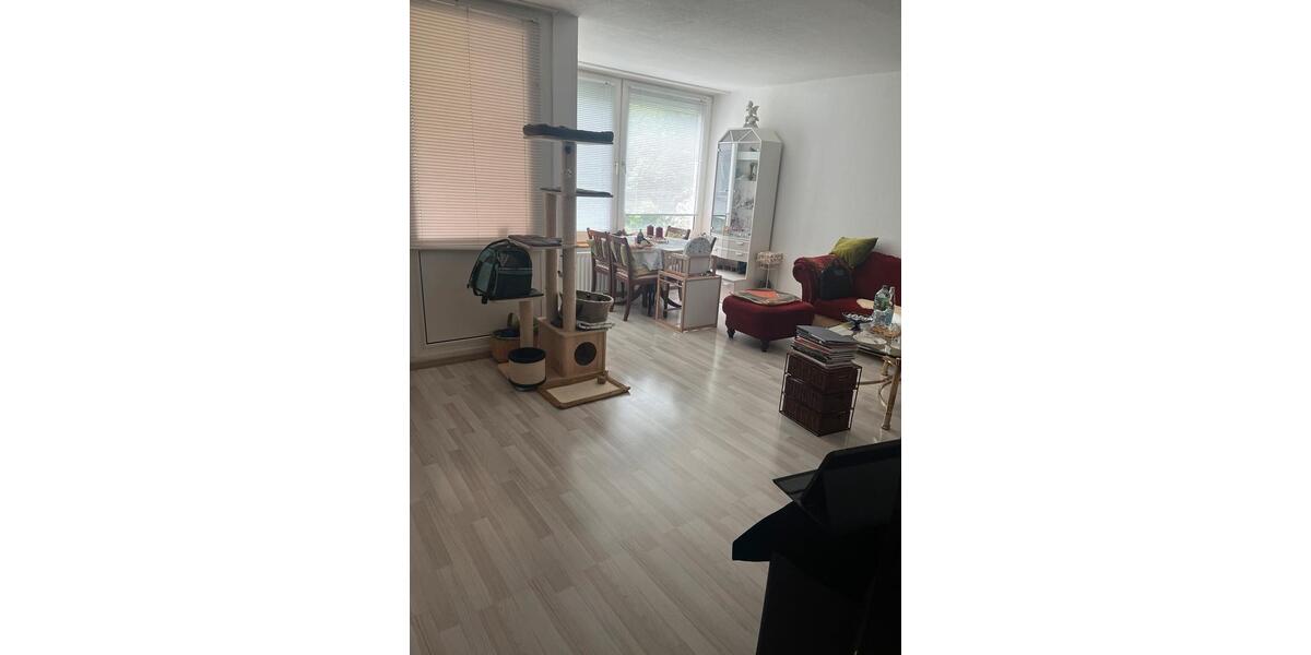 Hochparterre Sarstedt - 3 Zimmer, 76 m&sup2;, 210.000&euro; | Angebot:26987196