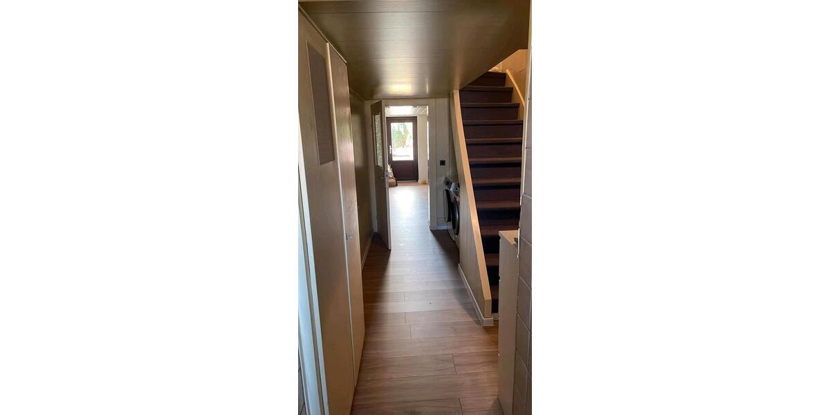 Reihenhaus Langenhagen - 4 Zimmer, 130 m&sup2;, 1.800&euro; | Angebot:25307916