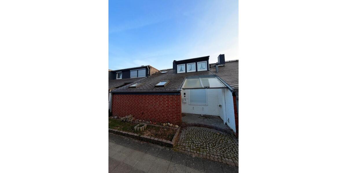 Reihenhaus Hannover Bothfeld-Vahrenheide - 5 Zimmer, 142 m&sup2;, 389.000&euro; | Angebot:27007525
