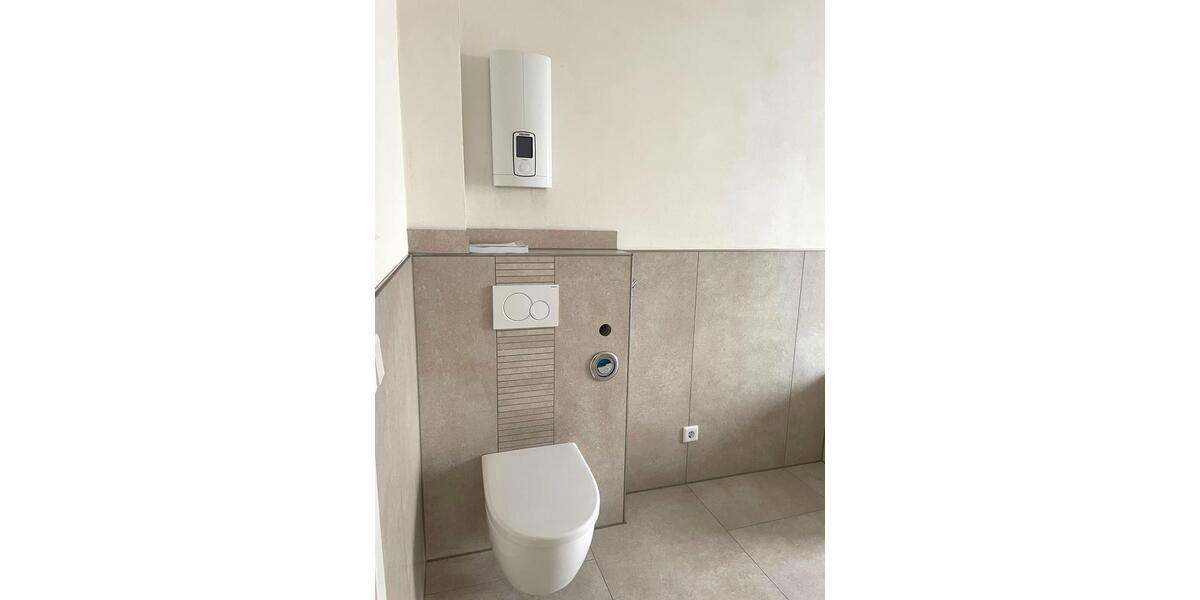 Etagenwohnung Laatzen - 3 Zimmer, 120 m&sup2;, 1.560&euro; | Angebot:25645484