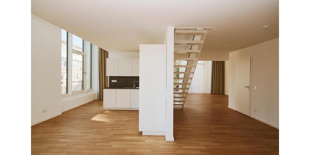 Etagenwohnung Hannover - 2 Zimmer, 186 m&sup2;, 3.076&euro; | Angebot:24802648