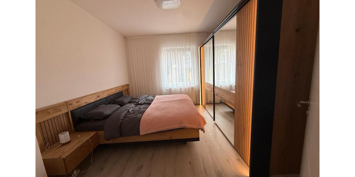 Erdgeschoßwohnung Hannover Vahrenwald-List - 3.5 Zimmer, 90 m&sup2;, 1.220&euro; | Angebot:25948866