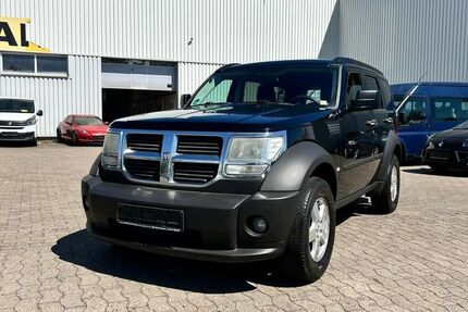 Dodge Nitro 330.000 km 2.990 &euro; Garbsen/ Hannover 30827