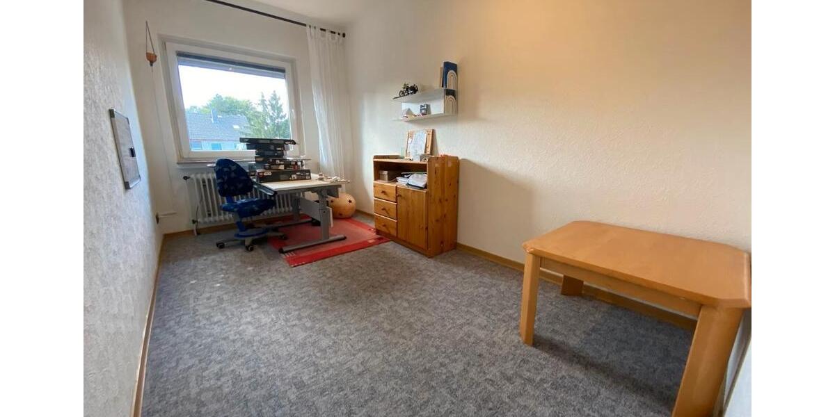 Reihenhaus Langenhagen - 5 Zimmer, 140 m&sup2;, 450.000&euro; | Angebot:26048415