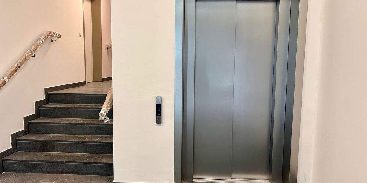 Etagenwohnung Hannover Vahrenwald - 2 Zimmer, 66 m&sup2;, 1.150&euro; | Angebot:25731324