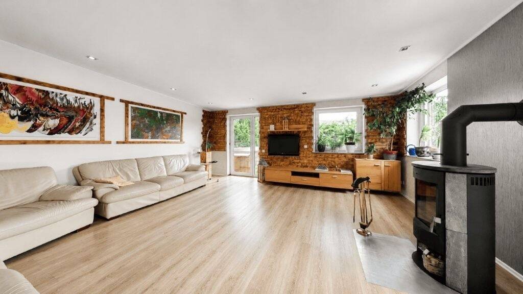 Einfamilienhaus Barsinghausen - 7 Zimmer, 192 m&sup2;, 569.000&euro; | Angebot:26817895