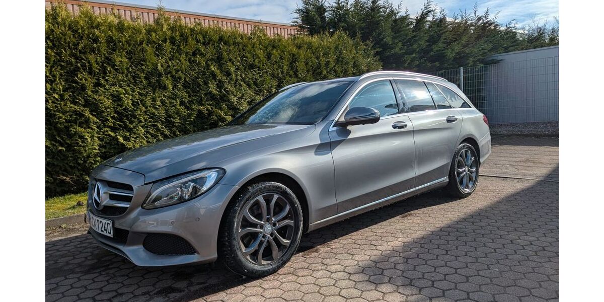 Mercedes-Benz C 220 132.000 km 14.870 &euro; Barsinghausen 30890