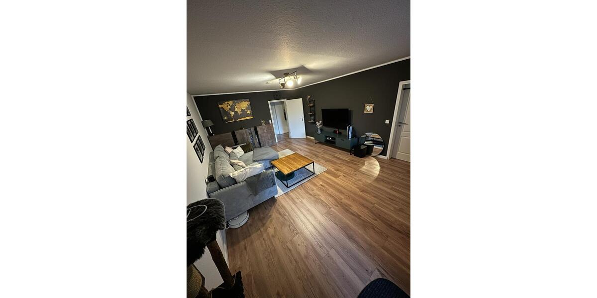 Etagenwohnung Ronnenberg - 3 Zimmer, 90 m&sup2;, 270.000&euro; | Angebot:27168785