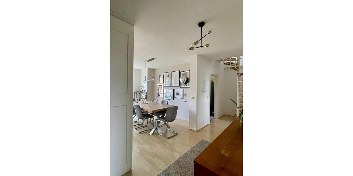 Maisonettenwohnung Burgwedel - 4 Zimmer, 118 m&sup2;, 920&euro; | Angebot:25966619