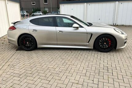 Porsche Panamera 85.000 km 31.490 &euro; Hannover 30419