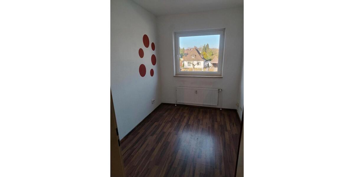 Etagenwohnung Bad Münder am Deister - 2.5 Zimmer, 73 m&sup2;, 550&euro; | Angebot:25323035