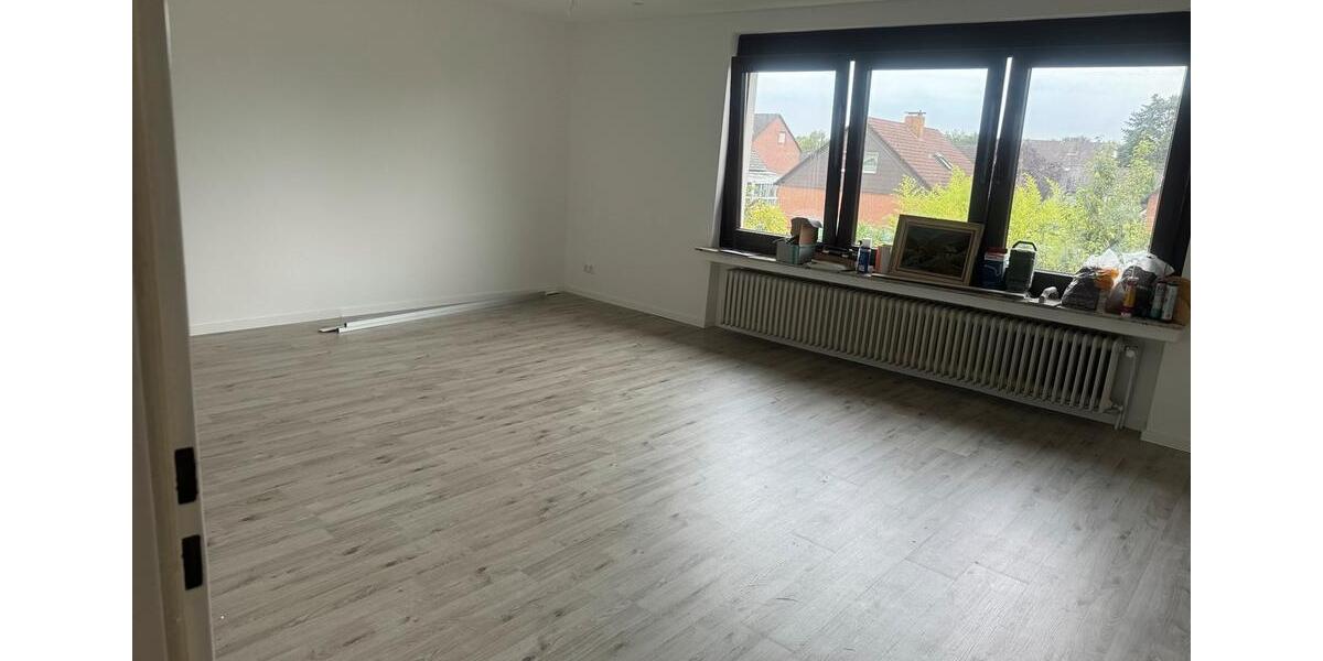 Etagenwohnung Garbsen Berenbostel - 4 Zimmer, 100 m&sup2;, 1.500&euro; | Angebot:25924392