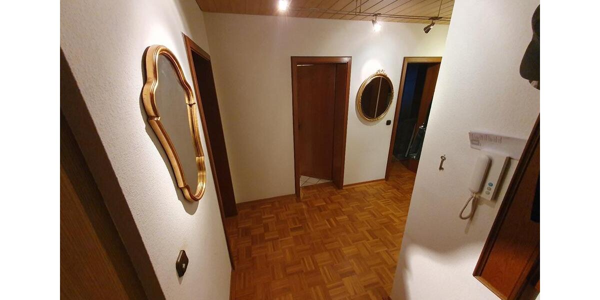 Etagenwohnung Seelze - 3.5 Zimmer, 91 m&sup2;, 250.000&euro; | Angebot:25887423