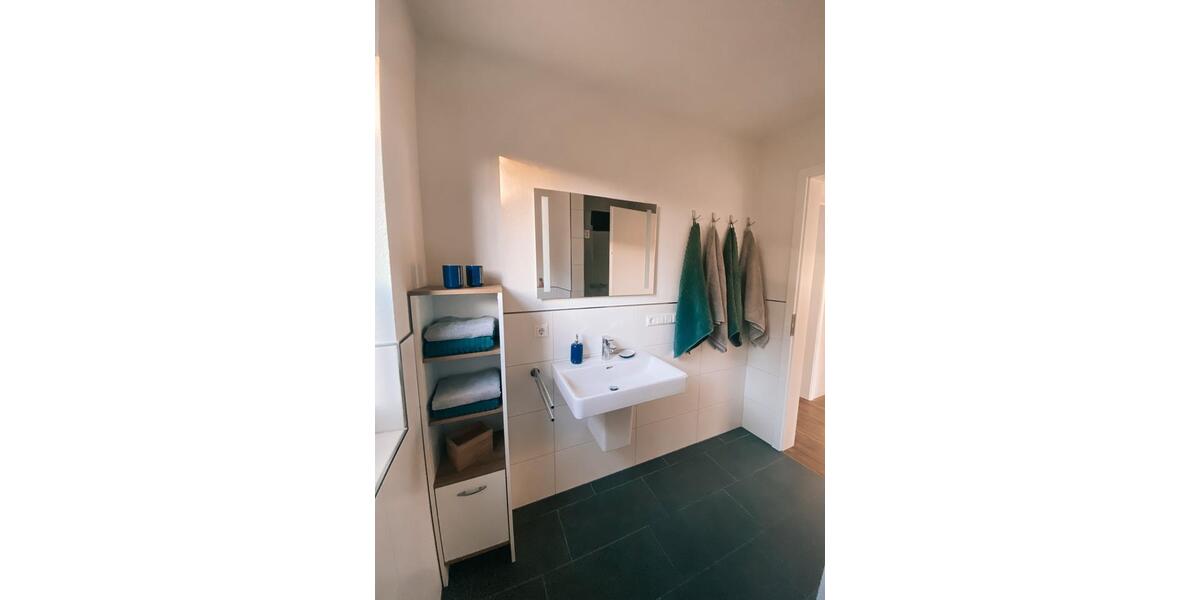 Erdgeschoßwohnung Wunstorf - 3 Zimmer, 70 m&sup2;, 1.500&euro; | Angebot:26455253