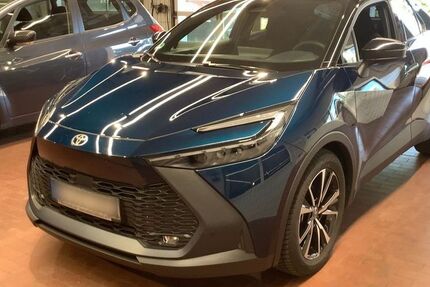 Toyota C-HR 6.819 km 26.900 &euro; Stadthagen 31655