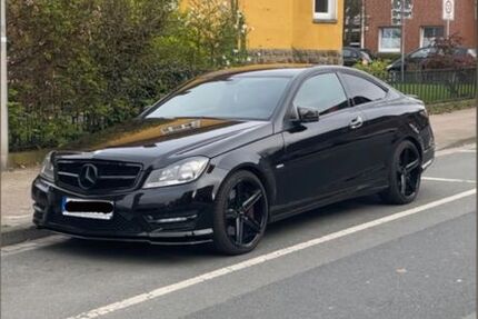 Mercedes-Benz C 250 229.663 km 8.500 &euro; Stadthagen 31655