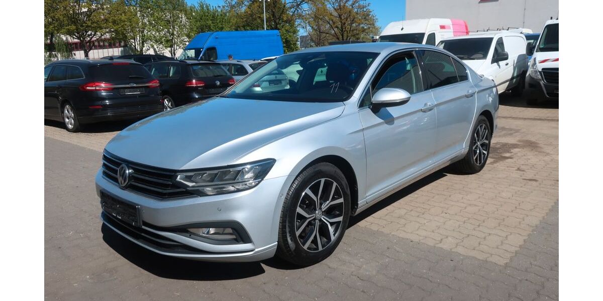 VW Passat 195.142 km 16.400 &euro; Hannover 30179