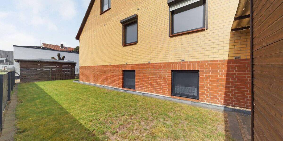 Mehrfamilienhaus, Wohnhaus Neustadt Poggenhagen - 9 Zimmer, 290 m&sup2;, 439.000&euro; | Angebot:26488283