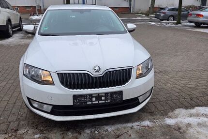 Skoda Octavia 122.781 km 9.700 &euro; Hannover 30657