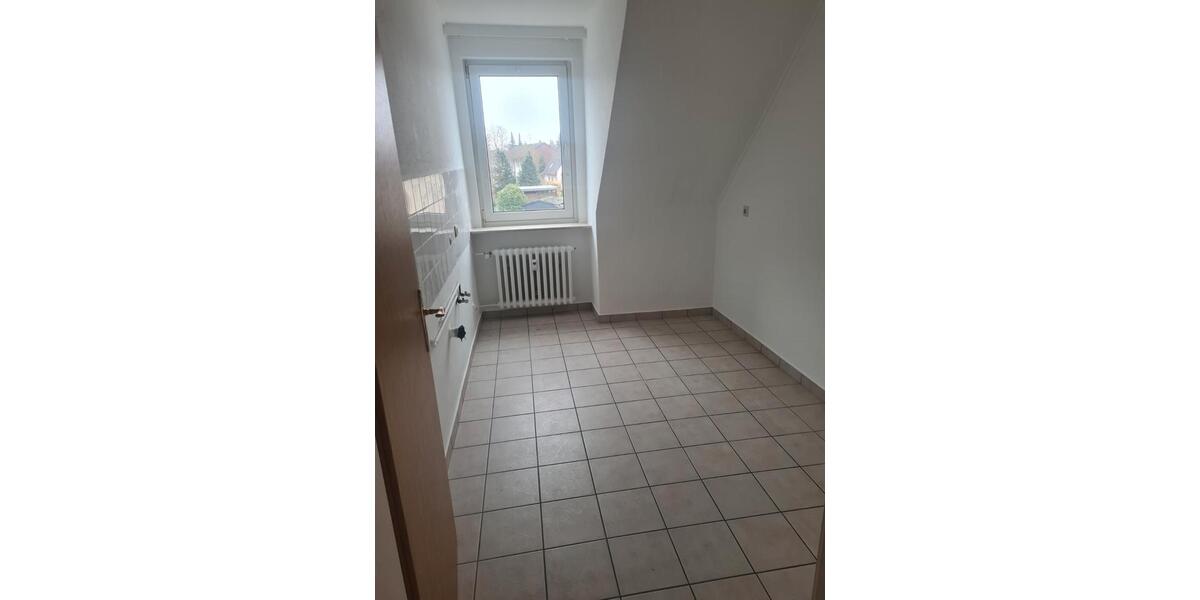 Etagenwohnung Stadthagen - 3 Zimmer, 81 m&sup2;, 129.000&euro; | Angebot:26025547