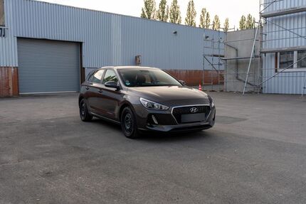 Hyundai i30 128.000 km 9.500 &euro; Springe 31832