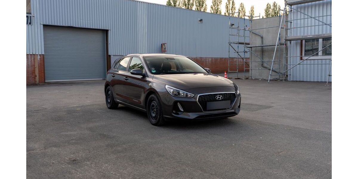 Hyundai i30 128.000 km 9.500 &euro; Springe 31832