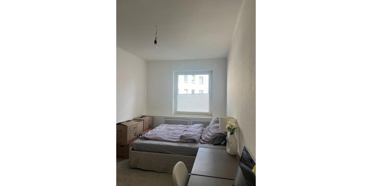Etagenwohnung Hannover Vahrenwald-List - 3 Zimmer, 87 m&sup2;, 1.100&euro; | Angebot:25978198