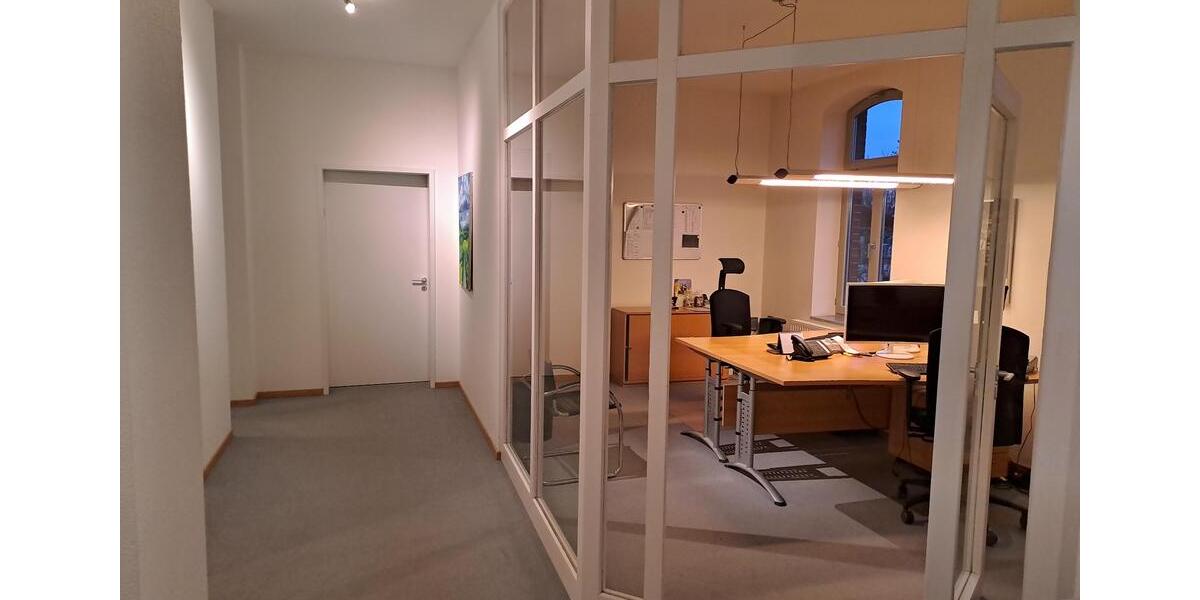 Gewerbeobjekt Hannover Buchholz-Kleefeld - 1.470&euro; | Angebot:25026280