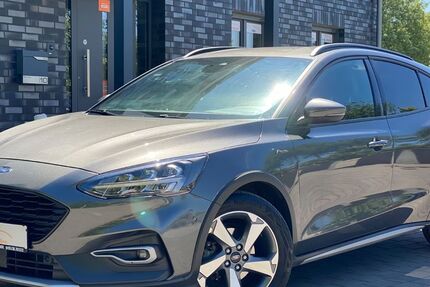 Ford Focus 80.000 km 15.799 &euro; Sehnde Bei Hannover 31319