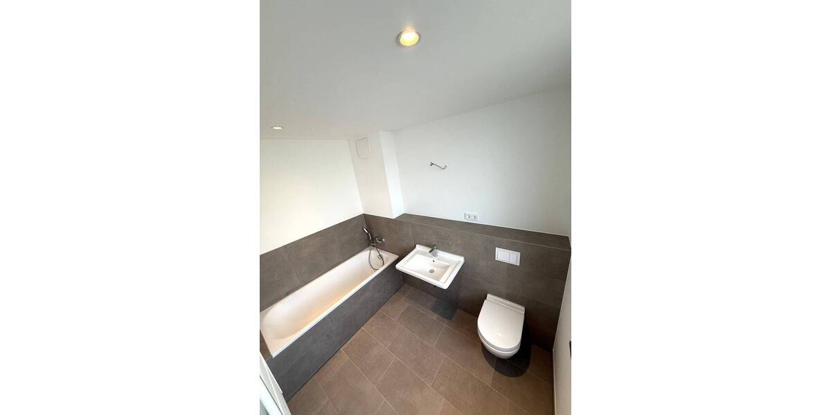 Etagenwohnung Hannover Vahrenwald - 4 Zimmer, 120 m&sup2;, 675.000&euro; | Angebot:25669427