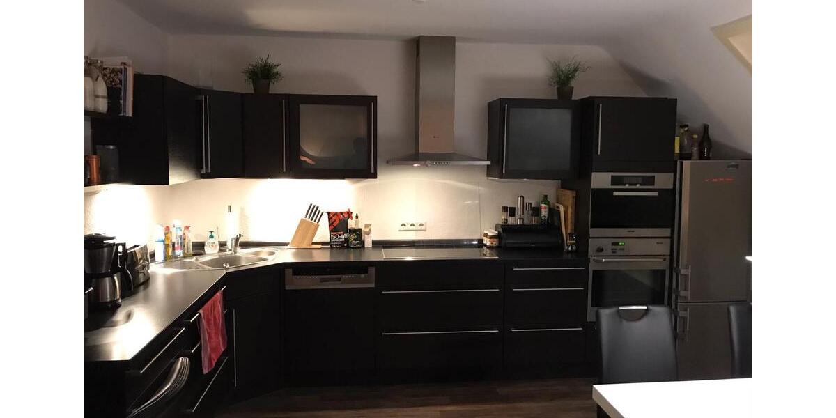 Dachgeschoßwohnung Hannover Vahrenwald-List - 2 Zimmer, 72 m&sup2;, 1.150&euro; | Angebot:25168139