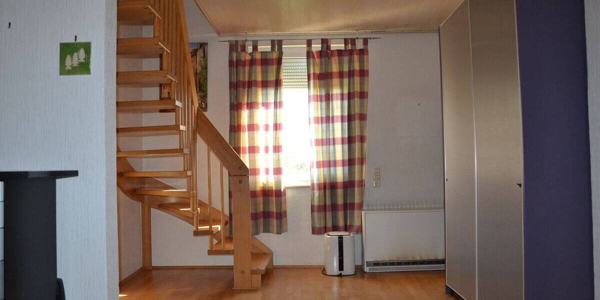 Mehrfamilienhaus, Wohnhaus Barsinghausen Nordgoltern - 5 Zimmer, 167 m&sup2;, 229.000&euro; | Angebot:25681935